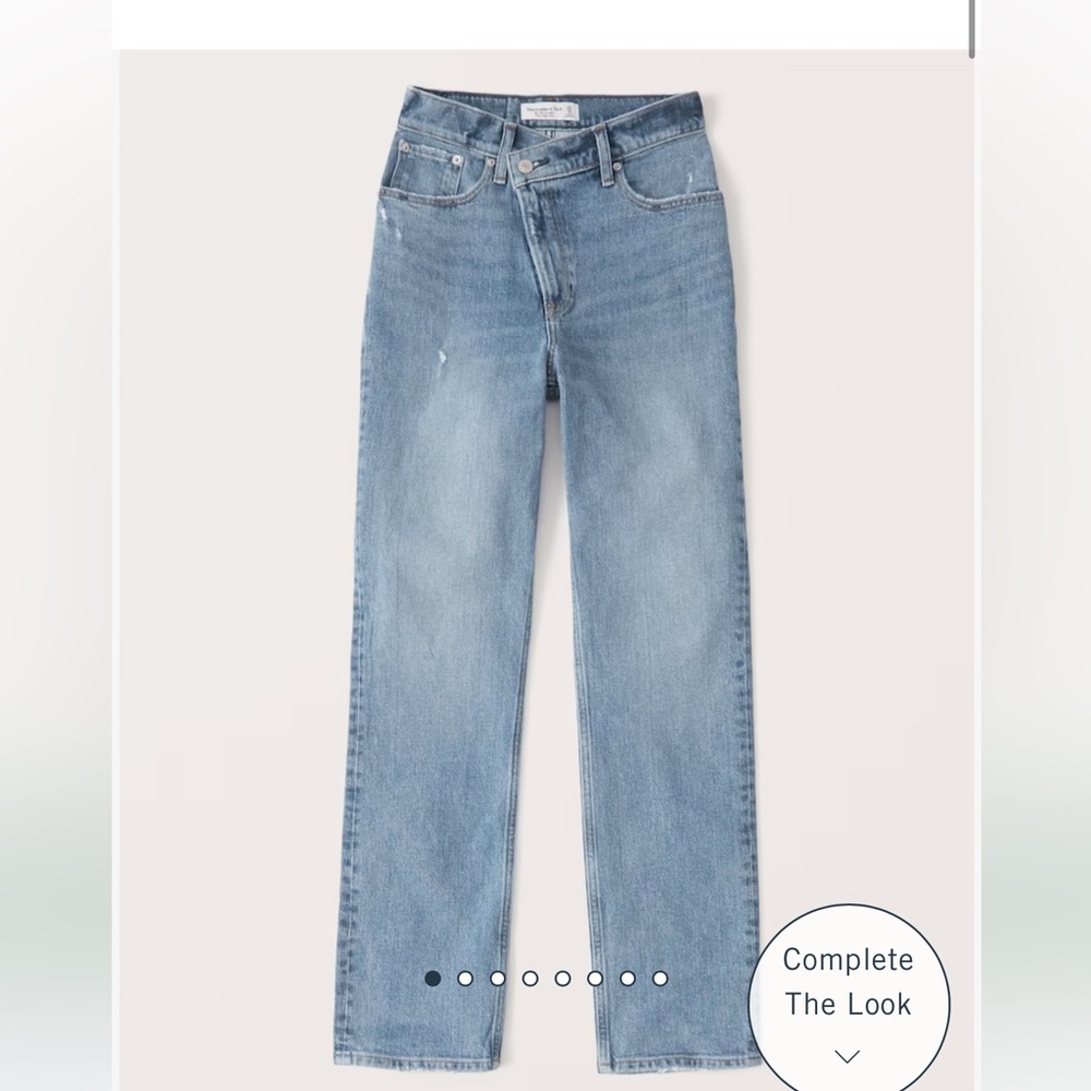 BRAND NEW  WITH TAGS NEVER OPENED - Abercrombie cross over jeans